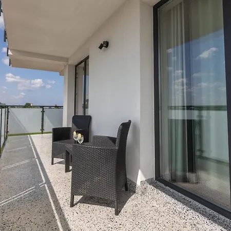 Lägenhet Plaza Sarbinowo